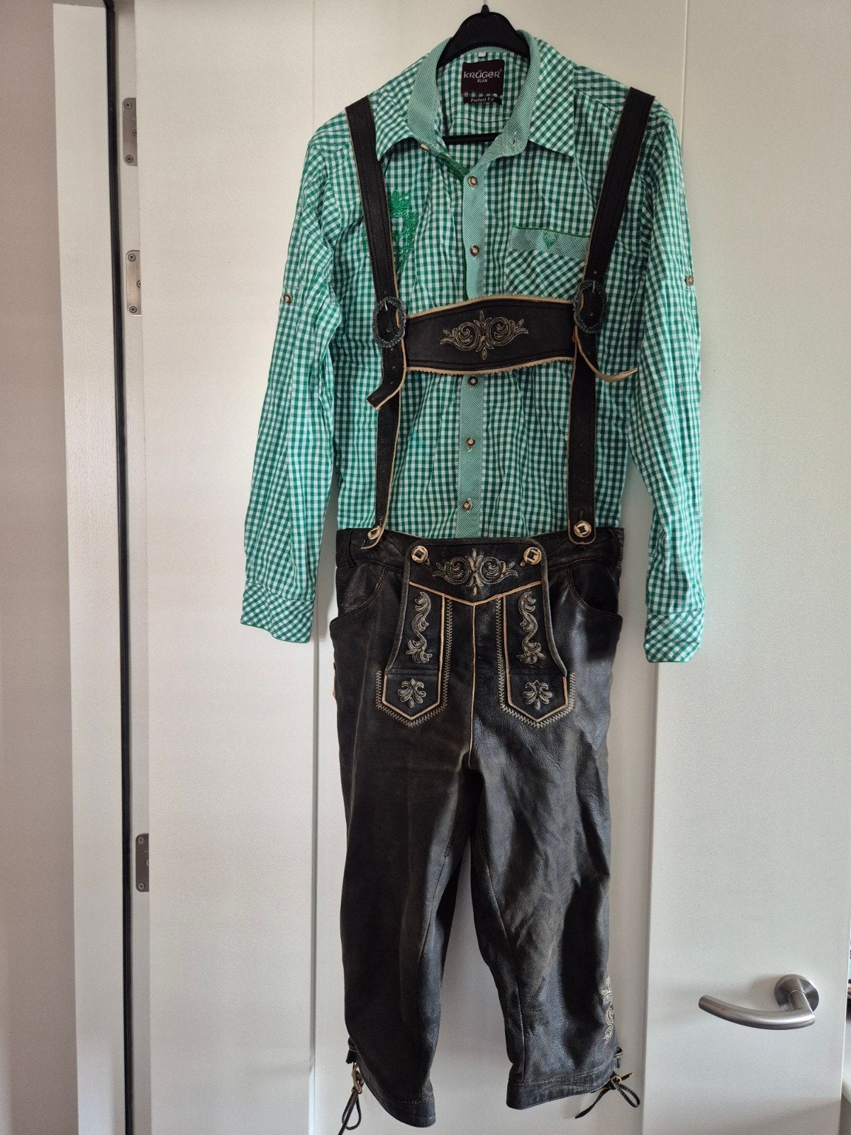 Lederhose Maddox Country maat 46 met groene blouse maat M, Kleding | Heren, Ophalen, Maddox Country, Gedragen, Groen