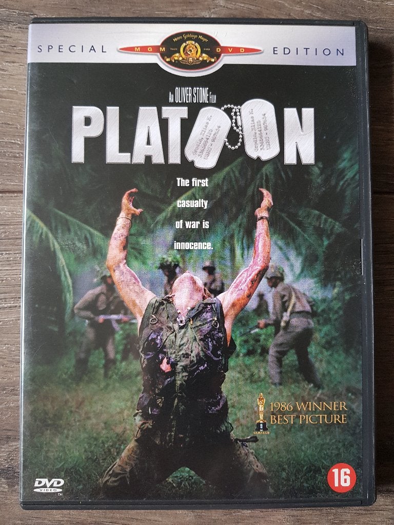 Dvd : Platoon -- Oliver Stone -- special edition, Vanaf 16 jaar, Ophalen of Verzenden, Zo goed als nieuw, Overige genres