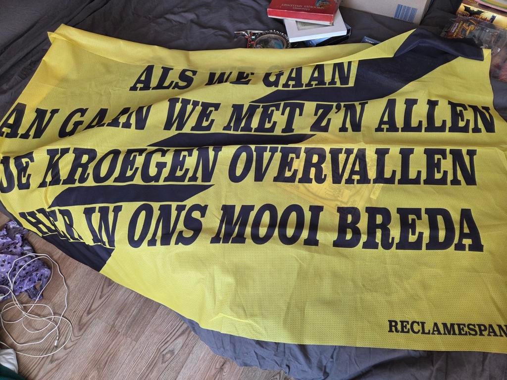 Vlag nac breda, Ophalen of Verzenden