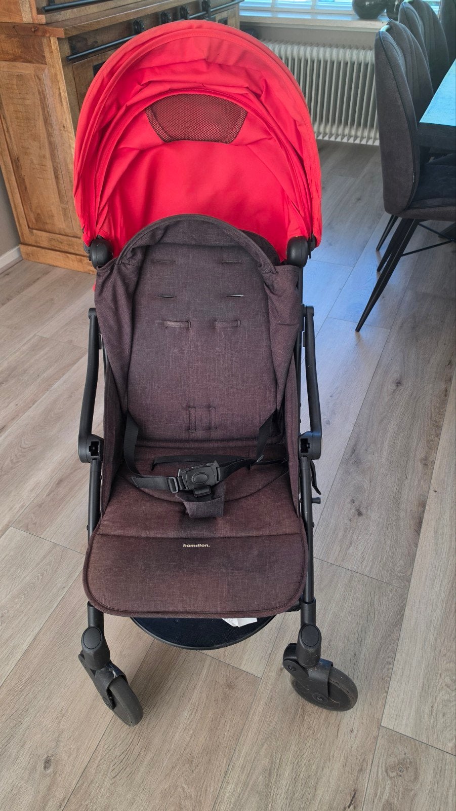 Hamilton buggy, Ophalen, Zo goed als nieuw