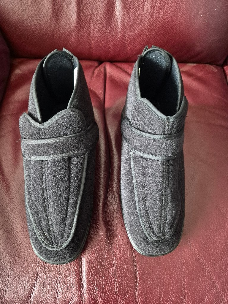 Nieuwe verbandschoenen maat 42, Ophalen of Verzenden, Nieuw