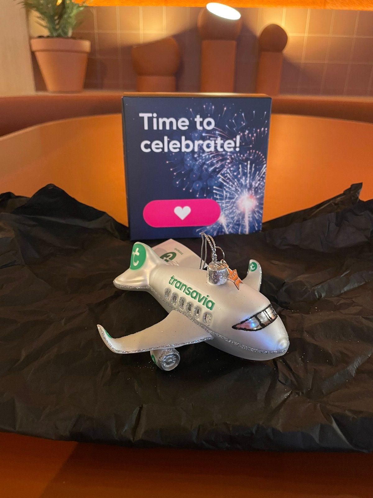 Limited edition Transavia Kerstbal / hanger / ornament, Ophalen of Verzenden, Nieuw