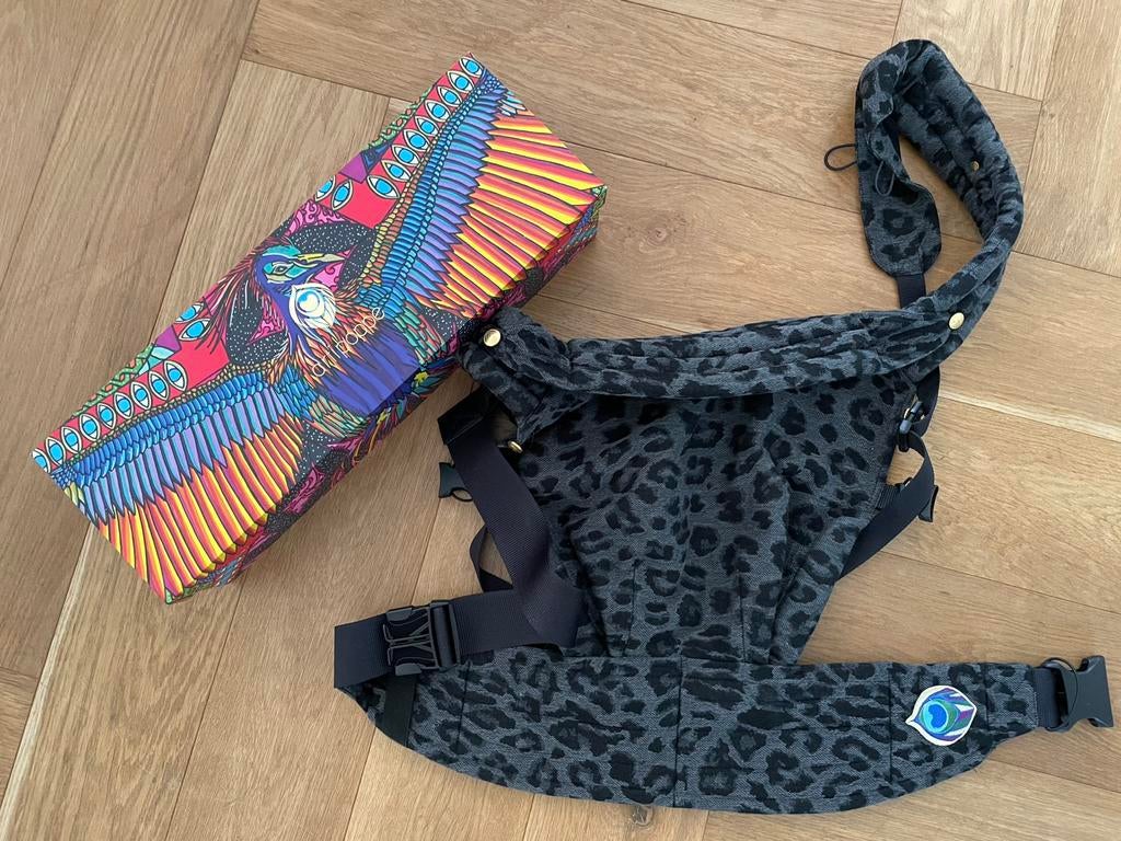 Artipoppe draagzak Zeitgeist Leopard Grey, Overige merken, Buik of Rug, Ophalen of Verzenden, Zo goed als nieuw