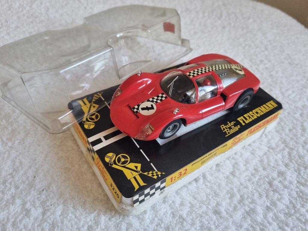 Fleischmann 3220 Porsche C6 rood, NIEUW met OVP., Verzenden, Nieuw, Elektrisch, Fleischmann