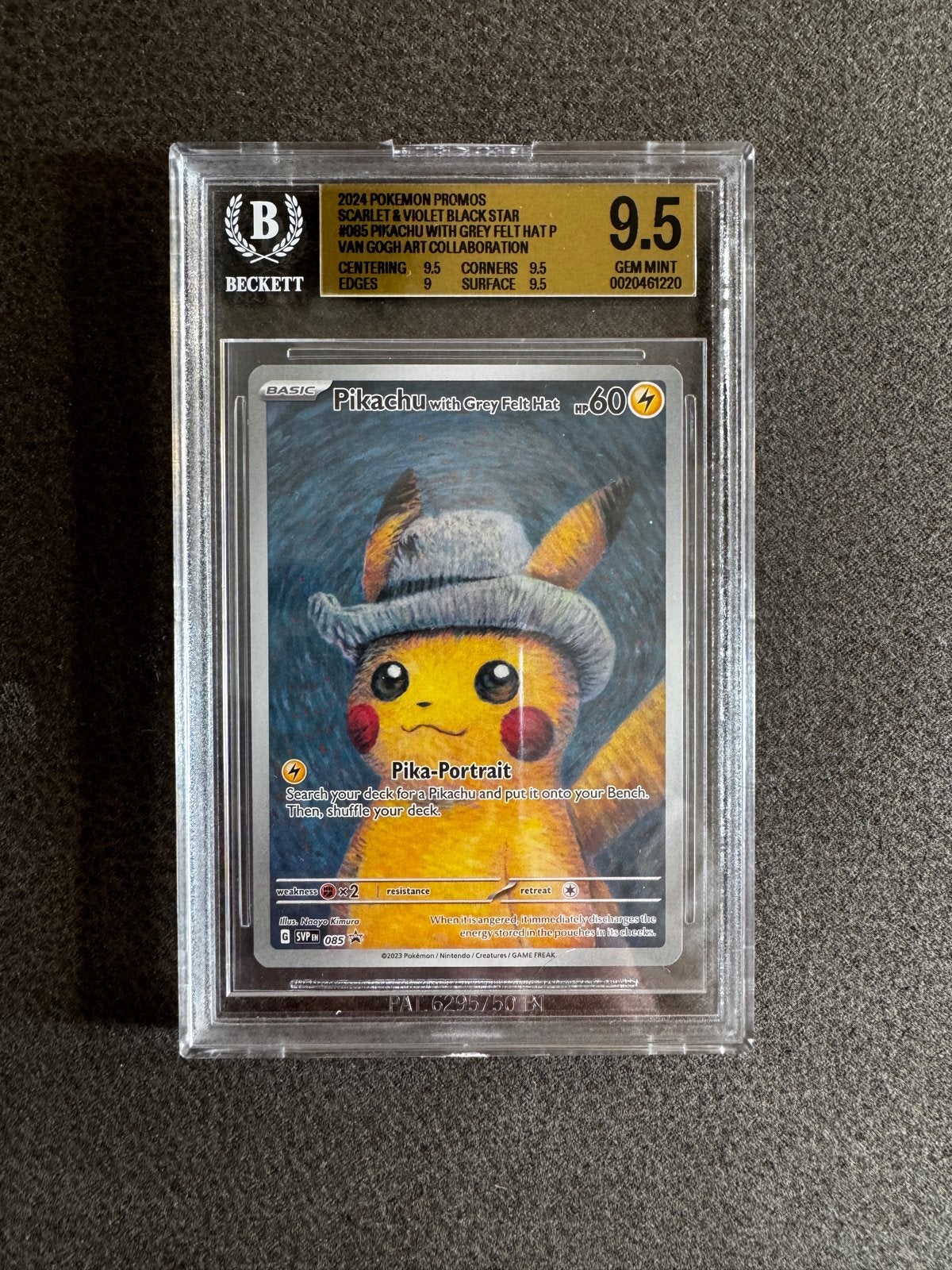 Pikachu with Grey Felt Hat BGS 9.5, Ophalen of Verzenden, Nieuw, Losse kaart