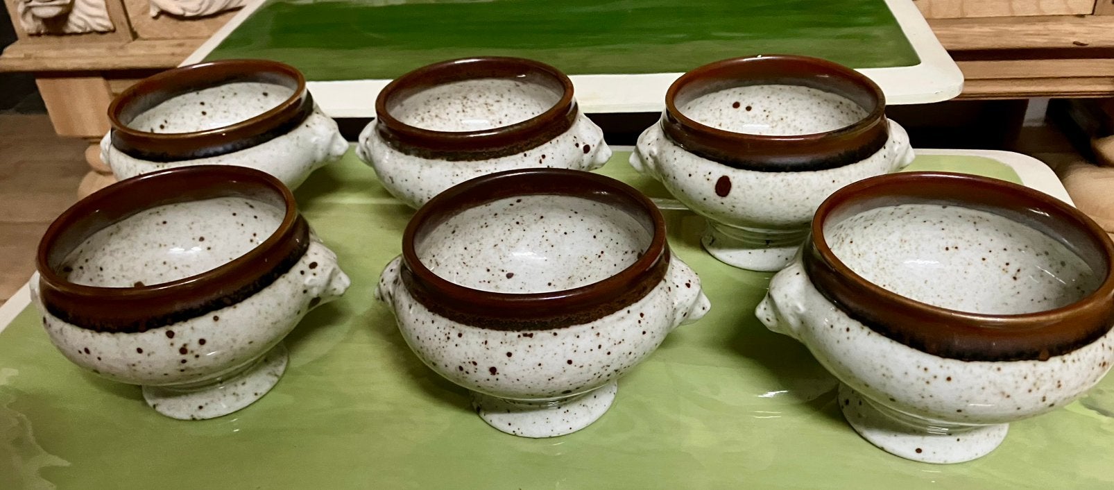 4 vintage (steengoed) Franse soepkommen met leeuwenkopjes!, Ophalen of Verzenden