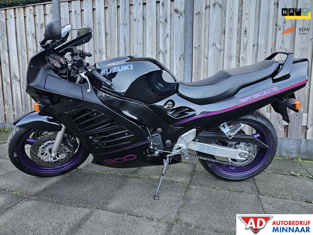 Suzuki Sport RF 900 R (bj 1994), Motoren, Motoren | Oldtimers, Suzuki, Meer dan 35 kW, Overig, : 8686, Miyakoda-chō, Hamana-ku
432‑8611  Hamamatsu-shi, JP