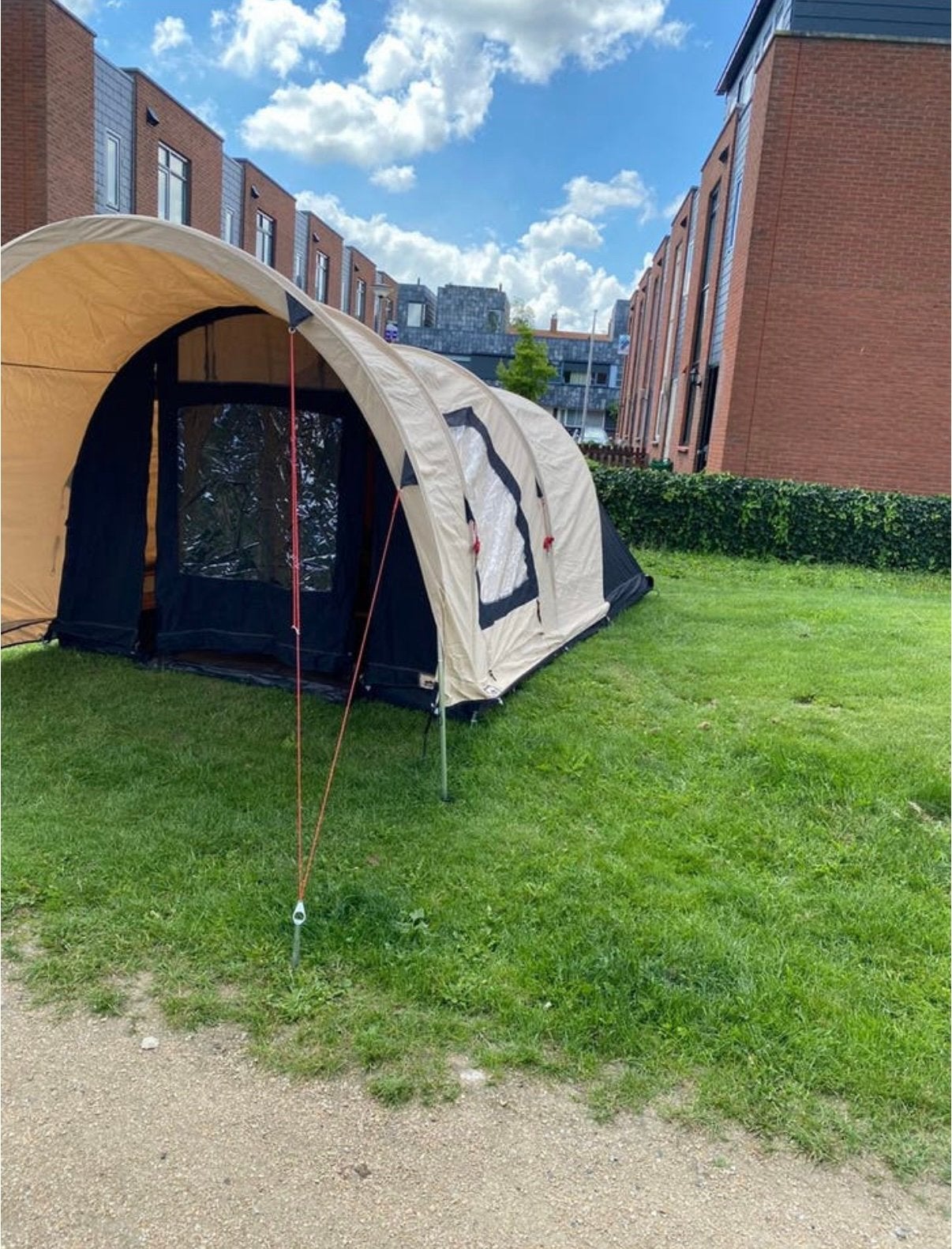 De Waard Brilduiker tent, Ophalen, Zo goed als nieuw