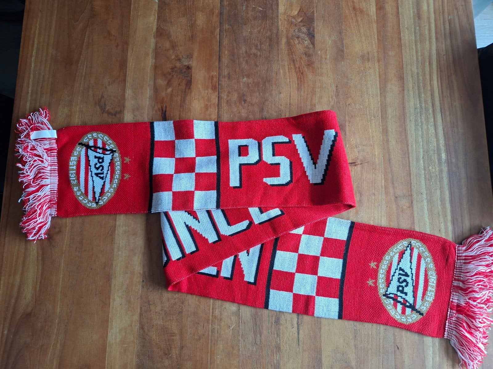 PSV Eindhoven sjaal since 1913, Ophalen of Verzenden, Zo goed als nieuw, PSV, Vaantje of Sjaal
