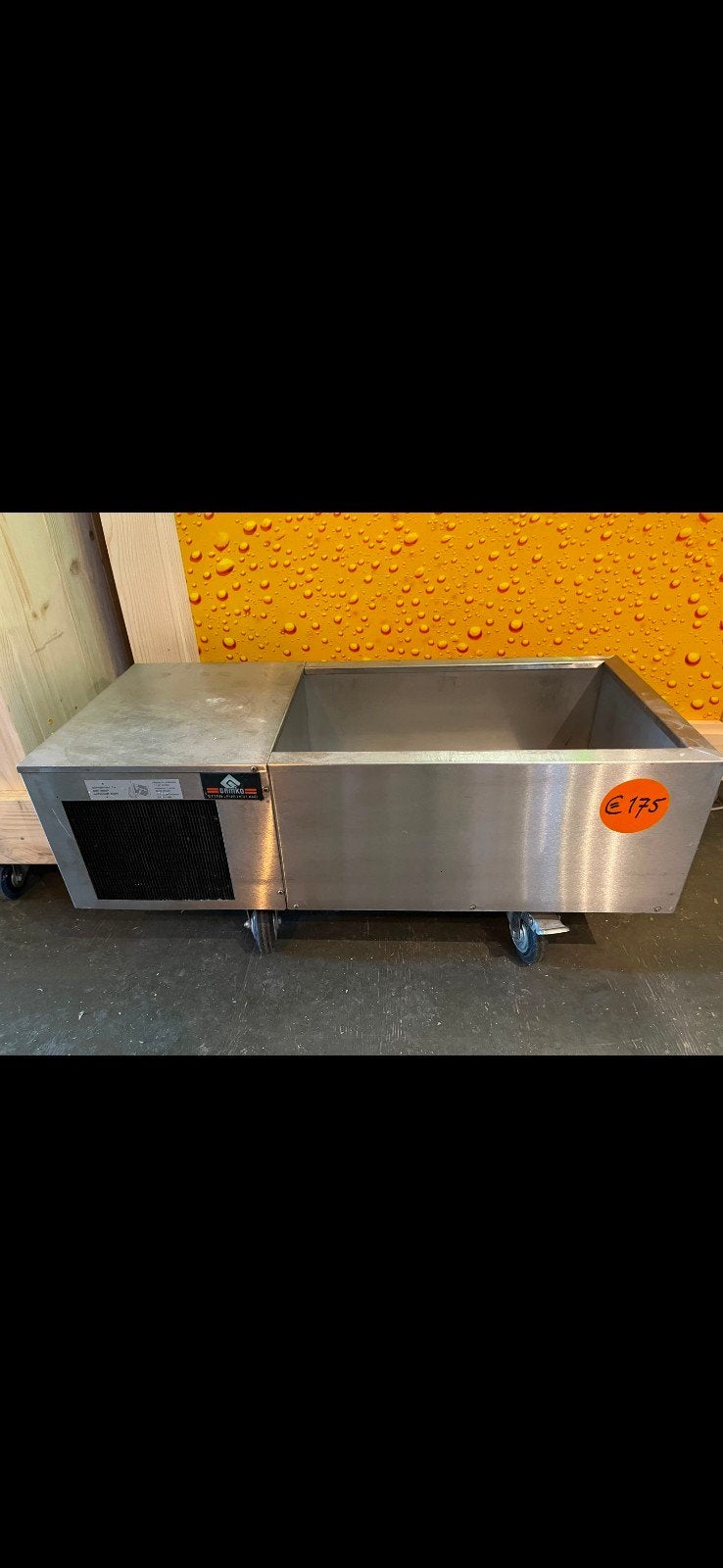Professionele Koel/Ijsbak Machine - Drankenkoeler, Zonder vriesvak, 200 liter of meer, 60 cm of meer, 160 cm of meer