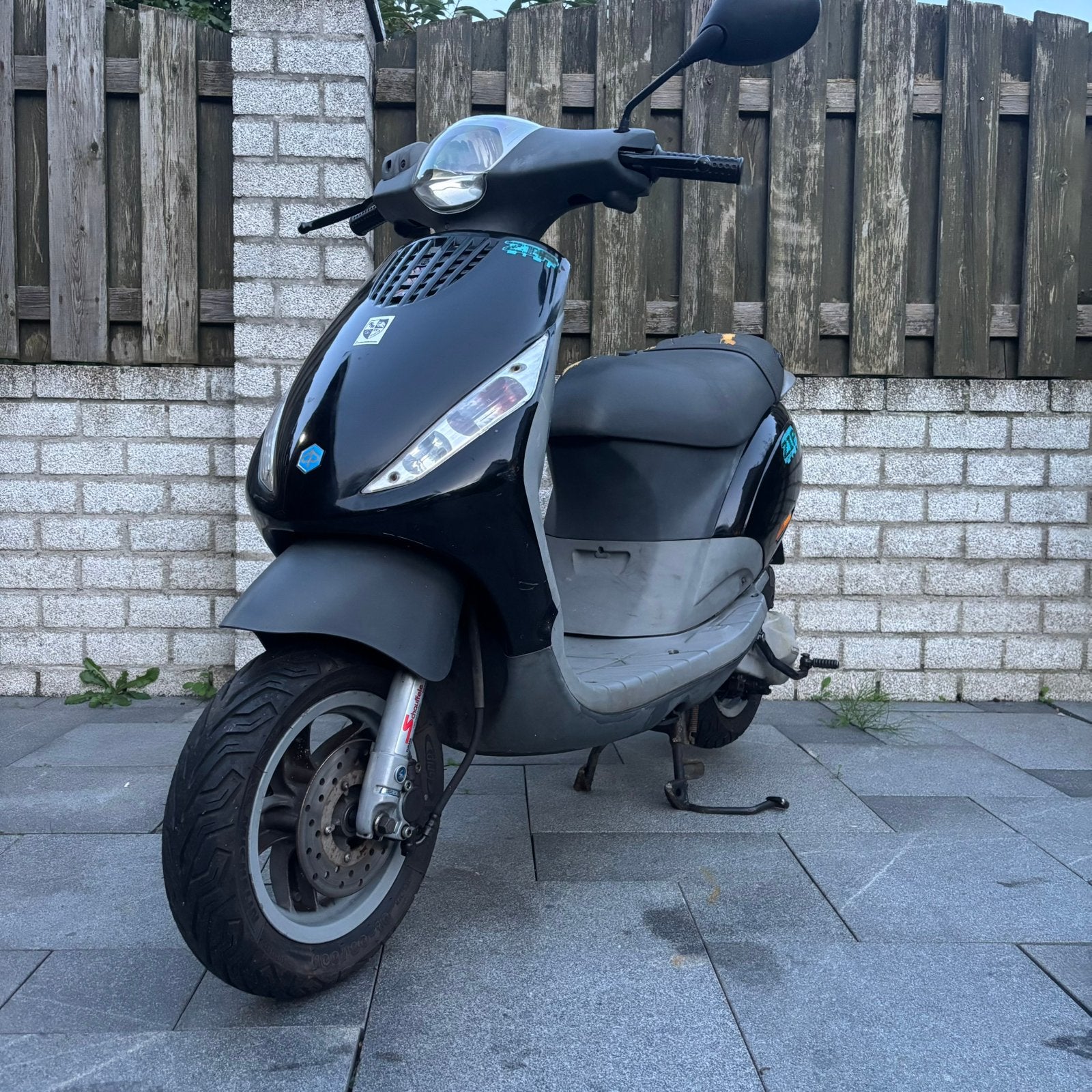 Piaggio zip 2t 2005, Fietsen en Brommers, Ophalen of Verzenden, Zo goed als nieuw