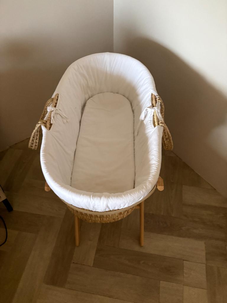 Baby wieg newborn, Kinderen en Baby's, Babywiegjes en Ledikanten, Ophalen, Zo goed als nieuw, Wieg