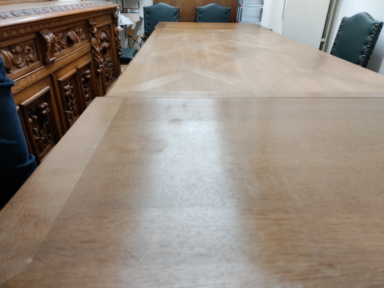 Eiken uitschuiftafel met 6 stoelen, Antiek en Kunst, Antiek | Meubels | Tafels, Ophalen