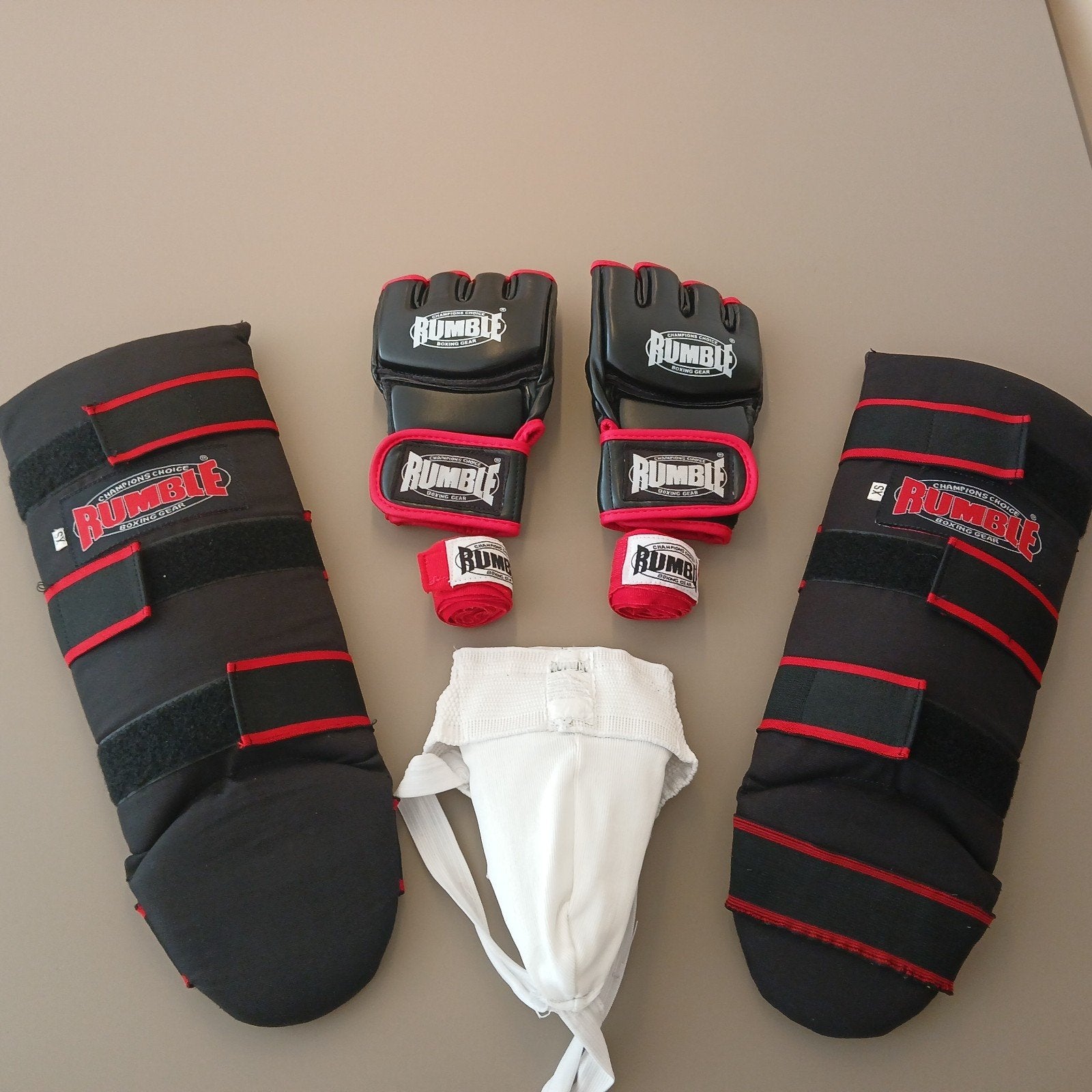 Krav Maga gear maat xs/s, Gebruikt, Overige, Vechtsportmateriaal, Ophalen of Verzenden