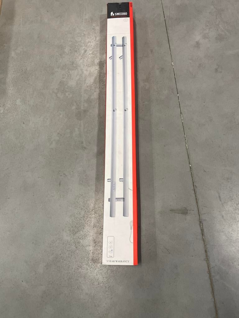 Smedbo handdoekradiator RVS gepolijst., Ophalen, Nieuw
