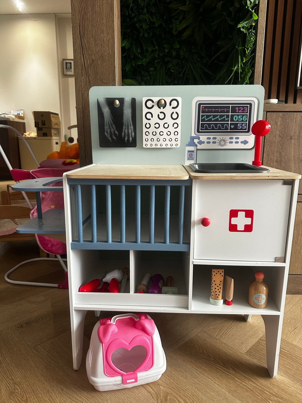 Houten Doktersset / Dierenarts Speelset met Accessoires, Kinderen en Baby's, Ophalen, Zo goed als nieuw, Jongen of Meisje