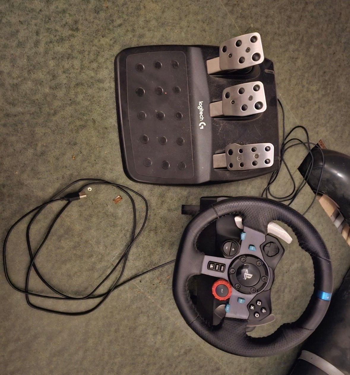 Logitech G29 Driving Force Racestuur met 3-pedalenset, Ophalen, Gebruikt, Stuur of Pedalen, PlayStation 4