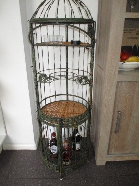 Hoog brocante gietijzeren wijnrek opvallend barmeubel, Ophalen, Overige materialen, Gebruikt, 15 tot 25 flessen
