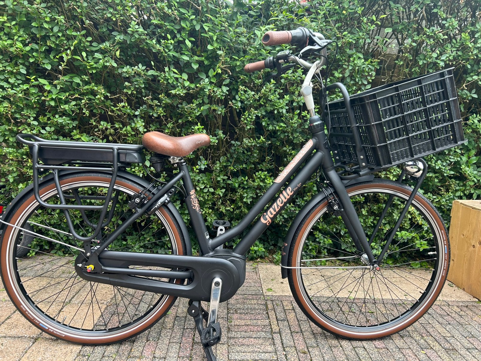 Gazelle miss grace bosch middenmotor 49cm frame nieuwstaat!, Fietsen en Brommers, Ophalen, Zo goed als nieuw, 47 tot 51 cm, 50 km per accu of meer