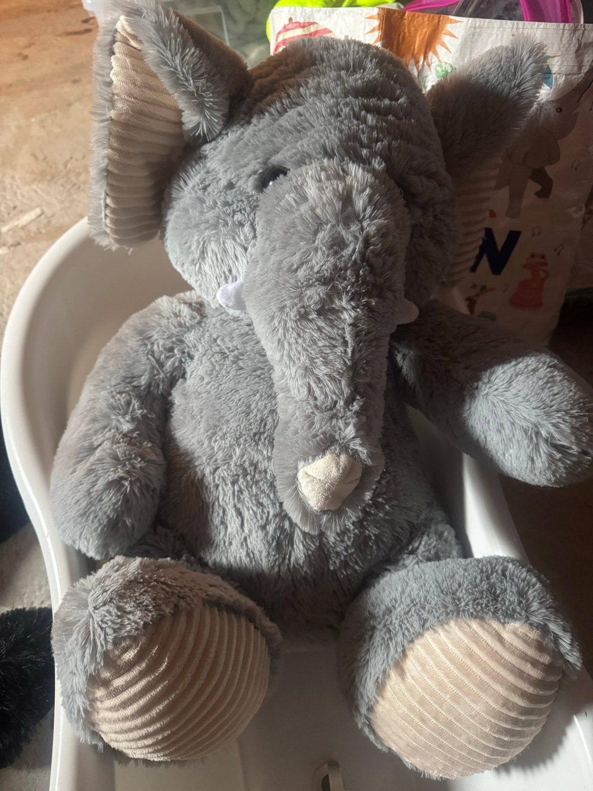 Nieuwe Grijze Olifant Knuffel - Zacht en Groot, Grijs, Nieuw, Ophalen of Verzenden, Middelgroot (20 tot 80 cm)