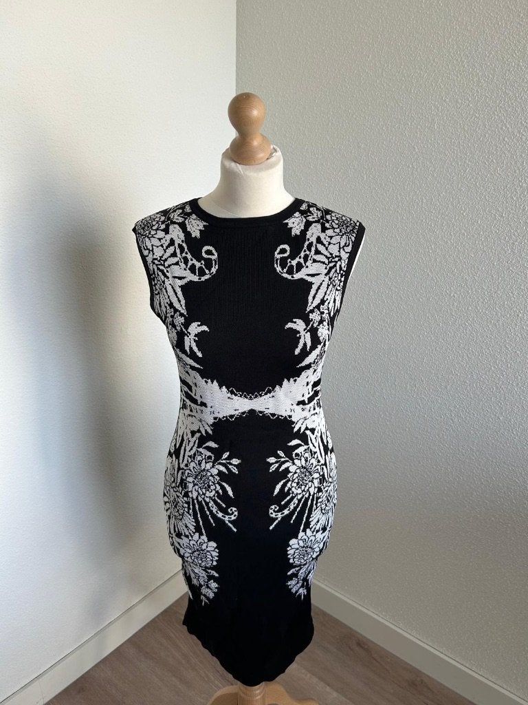Karen Millen maat 3 L barok jurk 370, Kleding | Dames, Karen Millen, Karen Millen, Zwart, Maat 42/44 (L)