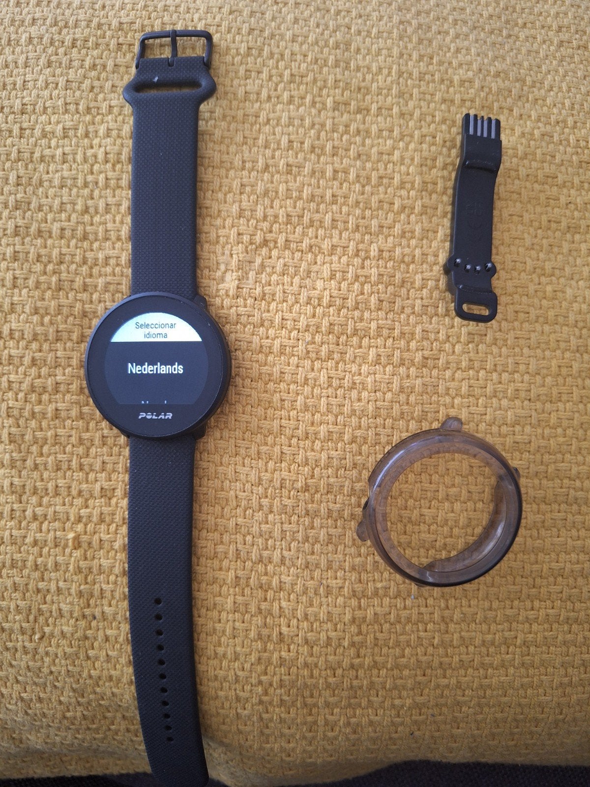 Polar Unite Fitness Horloge met Oplader en Beschermhoesje, Zwart, Ophalen of Verzenden, Zo goed als nieuw, Waterdicht