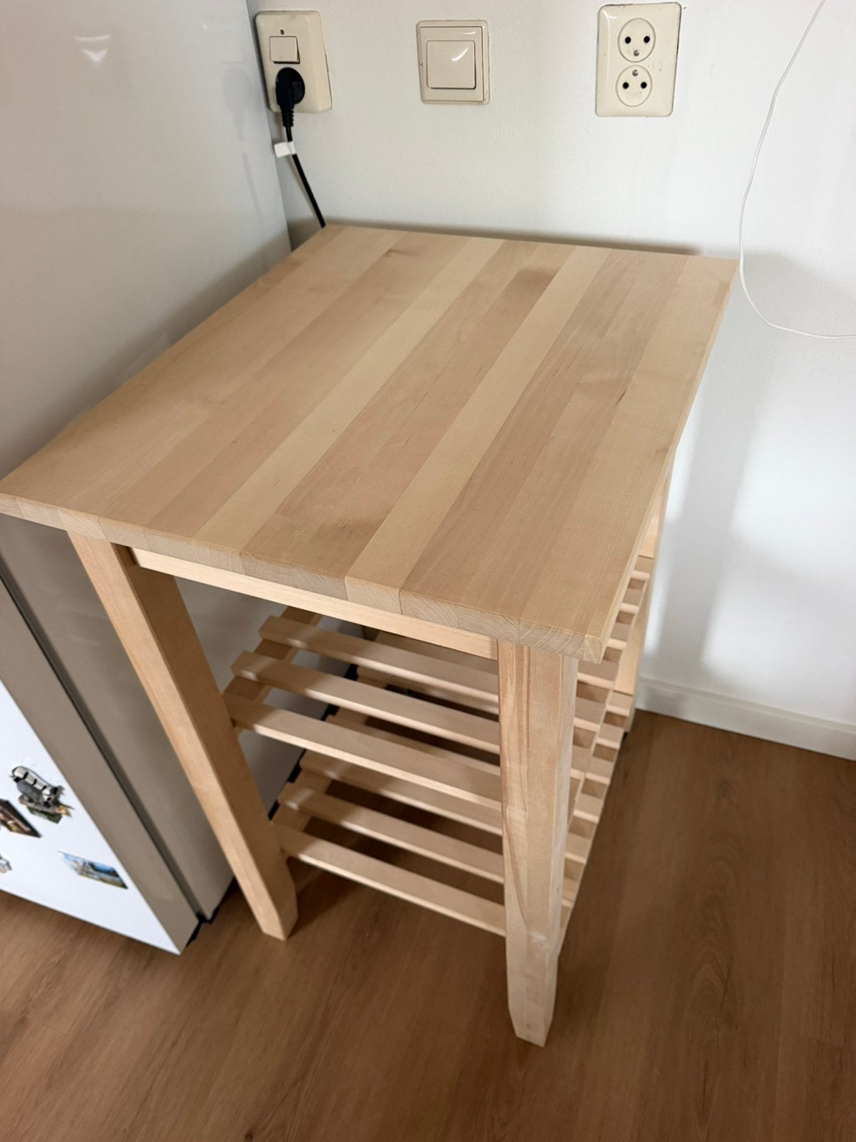 Tafel Ikea roltafel, Ophalen, Zo goed als nieuw