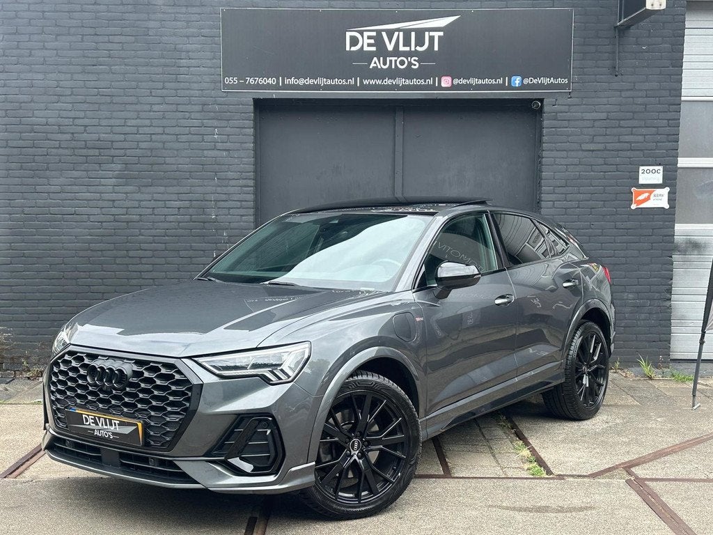Audi Q3 Sportback 45 TFSI e S-Line | Pano | Matrix Led | Nav, Auto's, Audi, Gebruikt, Euro 6, 150 pk, Hybride Elektrisch/Benzine