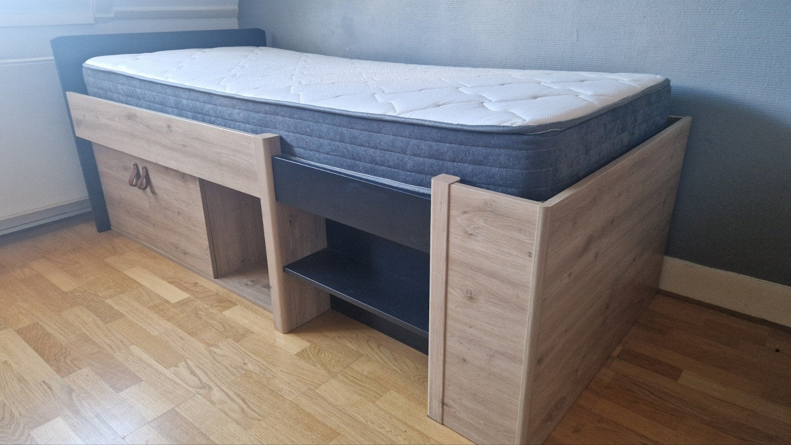 Bed inclusief lattenbodem en matras, Ophalen, 180 cm of meer, 85 tot 100 cm, Lattenbodem
