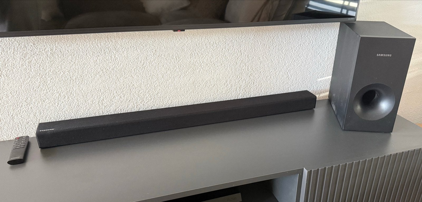 Samsung HW-K335 Soundbar met Subwoofer - Dolby Audio DTS, Ophalen, Met externe subwoofer, Zo goed als nieuw