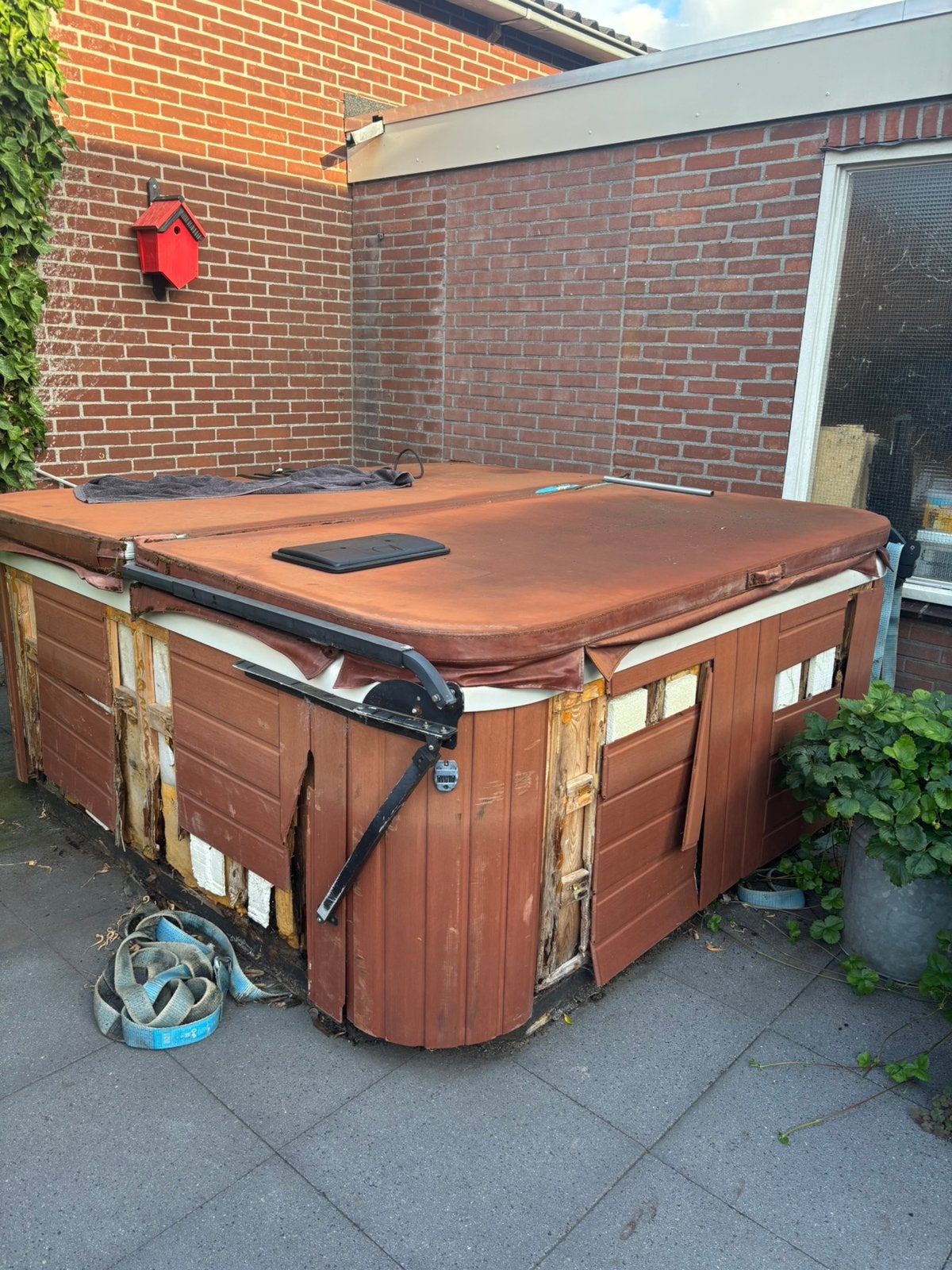 Defecte hotspring jacuzzi 6 persoons, Ophalen, Zo goed als nieuw