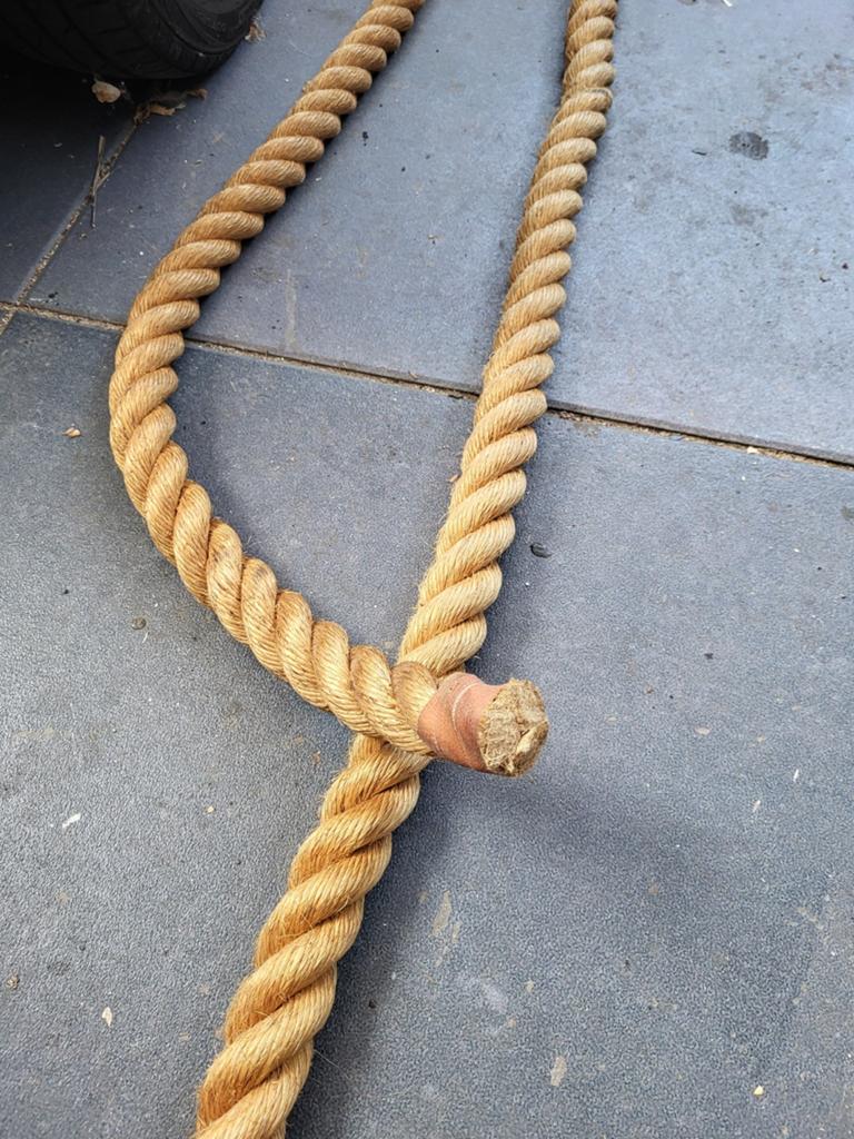 Scheepstouw voor trap met messing beslag, Ophalen of Verzenden, Koper of Messing, Klink of Kruk