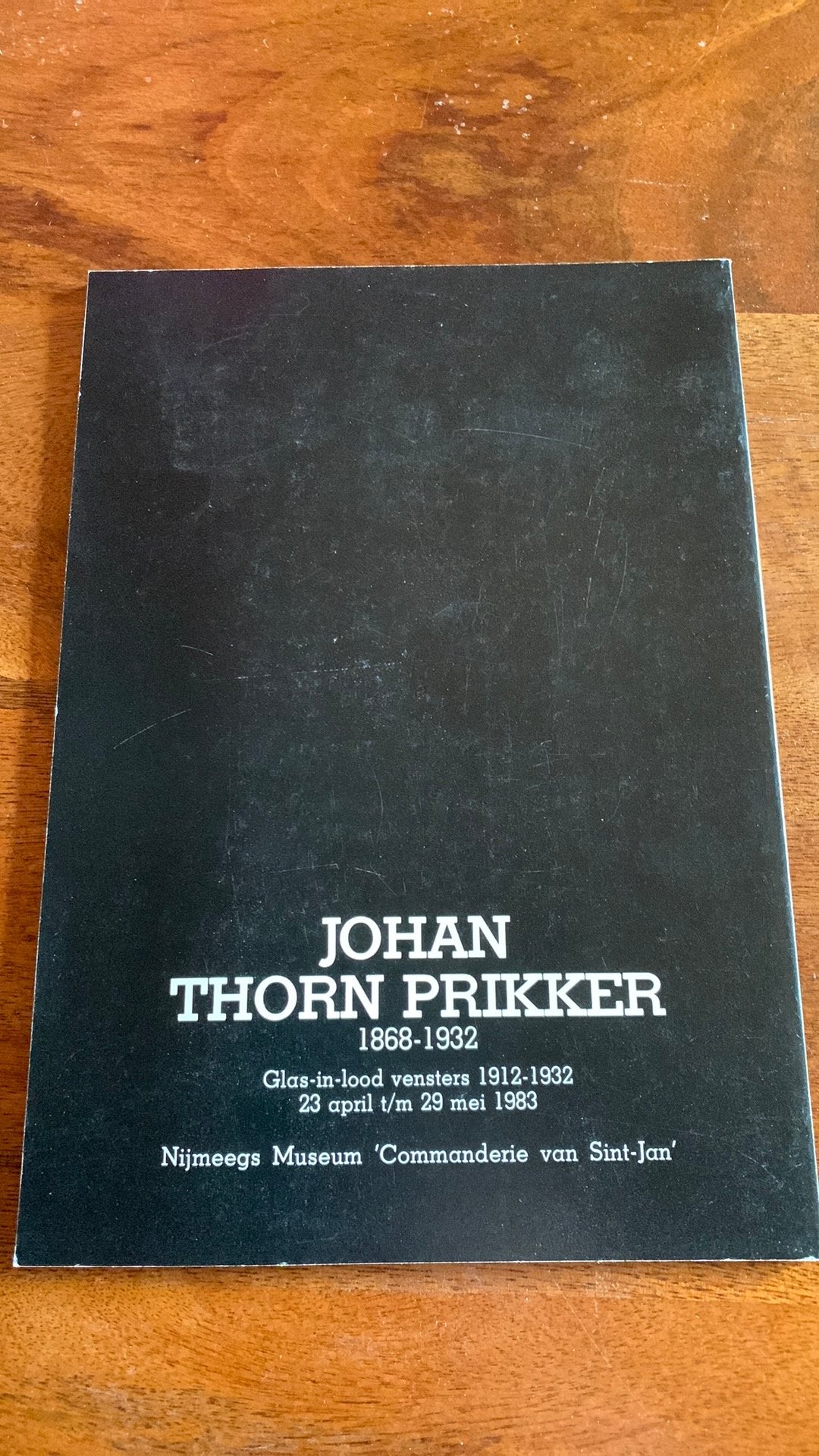 Johan Thorn Prikker: Glas-in-lood vensters (1983), Ophalen of Verzenden, Zo goed als nieuw, Overige onderwerpen