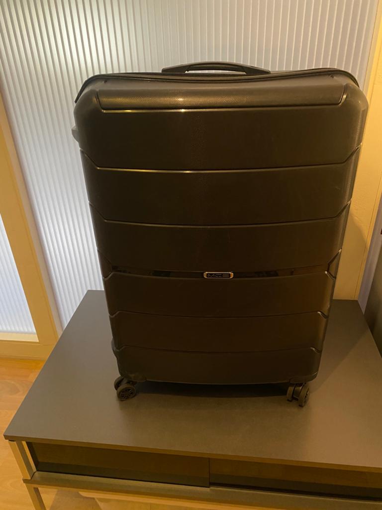Koffer kleur zwaart, Sieraden, Tassen en Uiterlijk, Tassen | Reistassen en Weekendtassen, Ophalen of Verzenden, Zo goed als nieuw