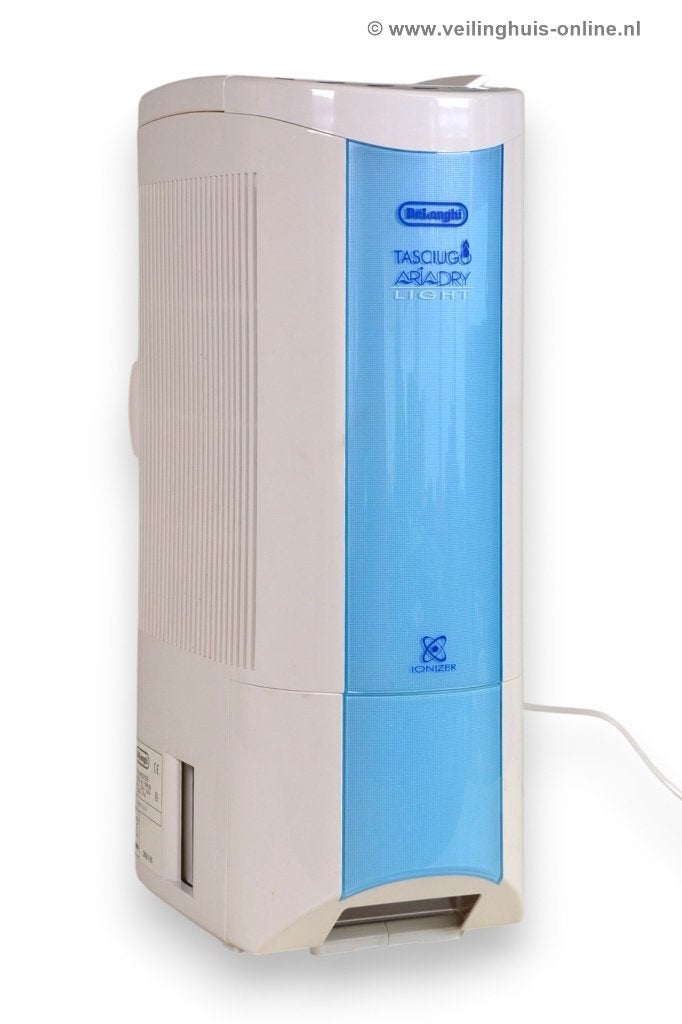 DeLonghi luchtontvochtiger, Witgoed en Apparatuur, Luchtbehandelingsapparatuur, Ophalen, Zo goed als nieuw, Luchtontvochter
