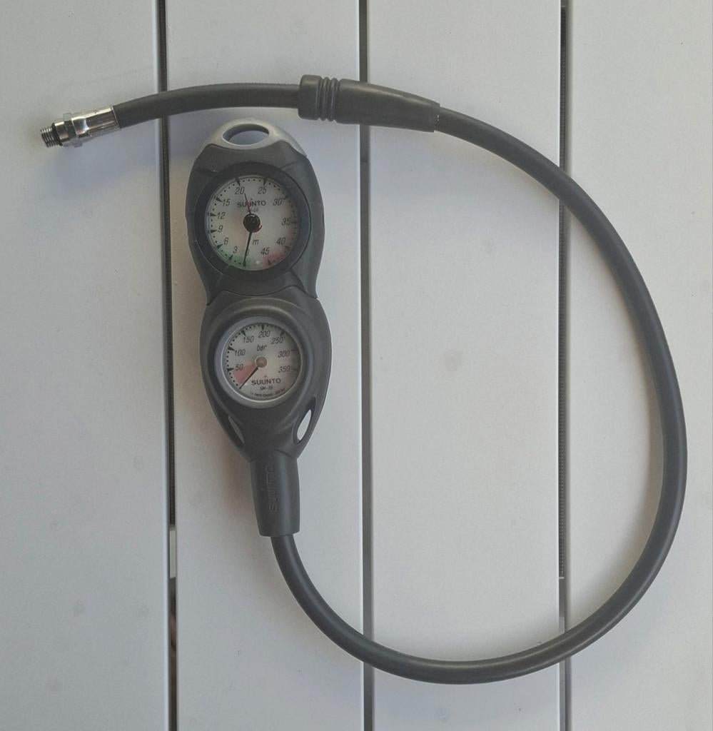 Duikconsole Suunto CB 2 manometer sm-36 en dieptemeter sm-16, Ophalen of Verzenden, Gebruikt, Overige typen