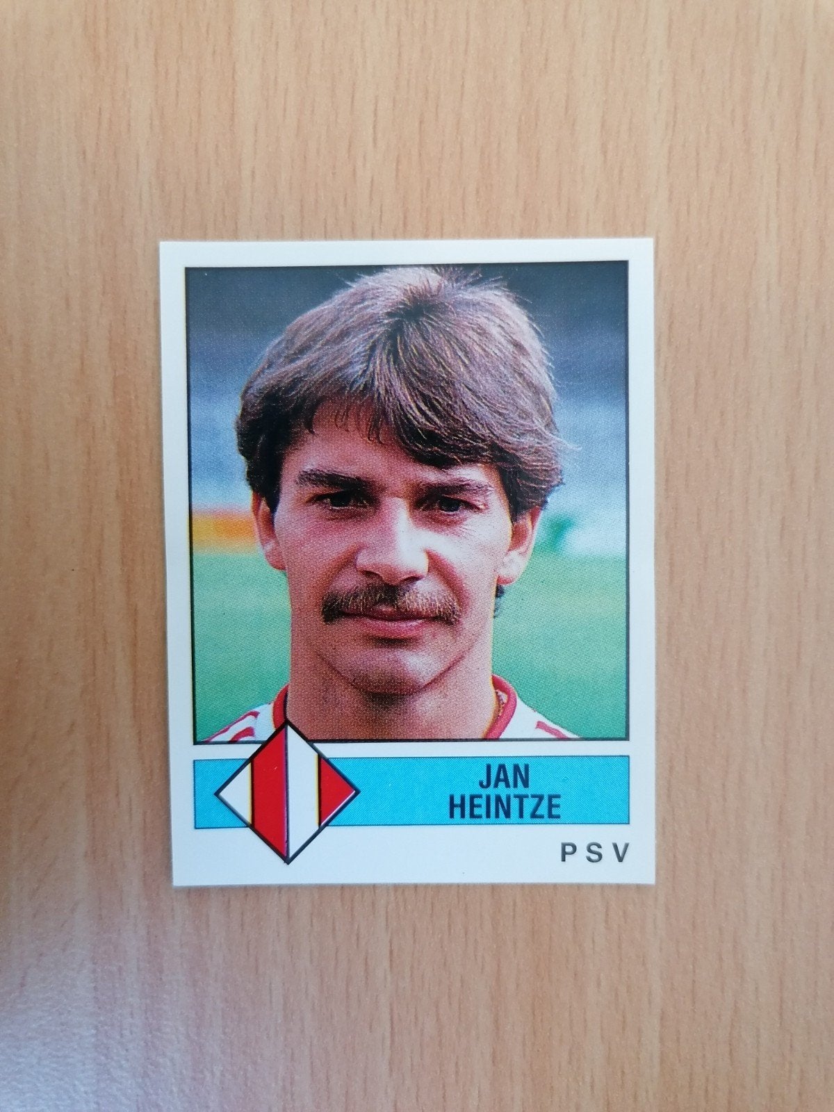 Panini Voetbal 87 #217 Heintze., Ophalen of Verzenden, Zo goed als nieuw, Ajax, Poster, Plaatje of Sticker