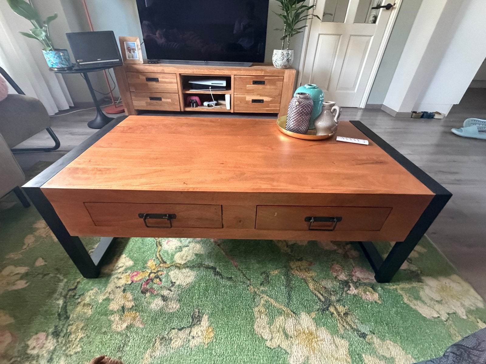 Salontafel met lades - Hout en Metaal, Huis en Inrichting, Ophalen, Gebruikt, 100 tot 150 cm, 50 tot 100 cm