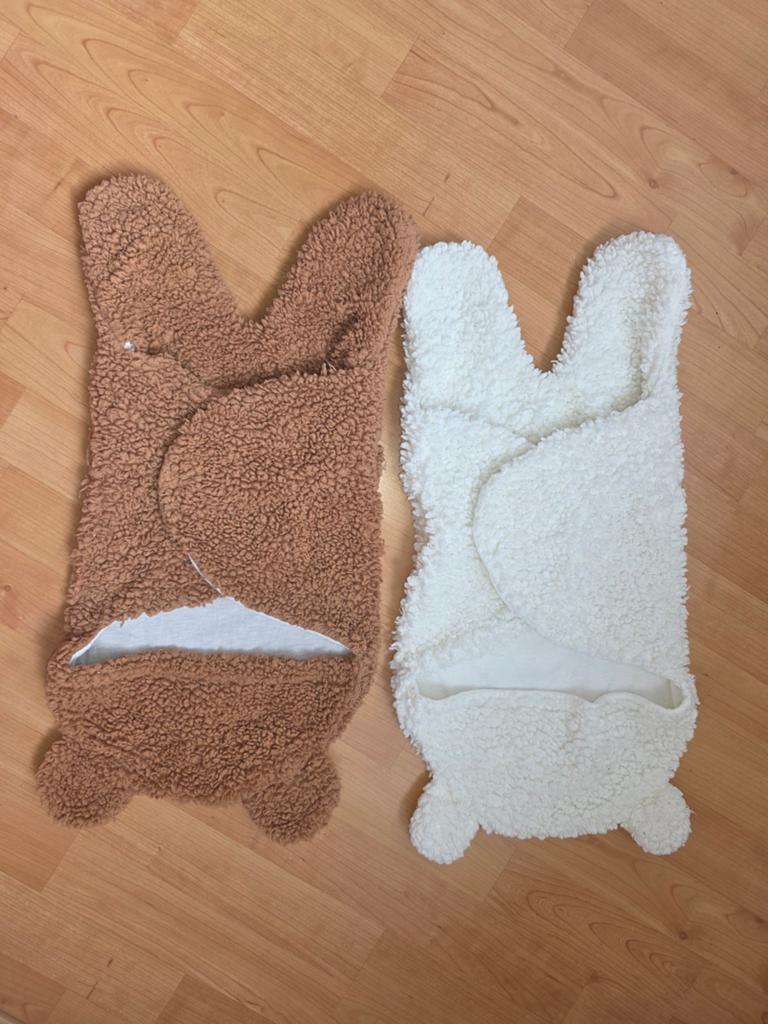 Teddy babyslaapzak inbakerdoek wit bruin newborn baby, Ophalen of Verzenden, Zo goed als nieuw, Prenatal