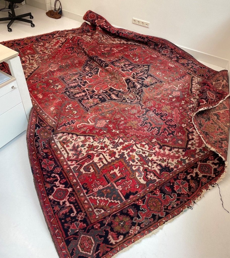 Groot Perzisch kleed, Ophalen, Donkerrood Perzisch kleed., Gebruikt, 150 tot 200 cm