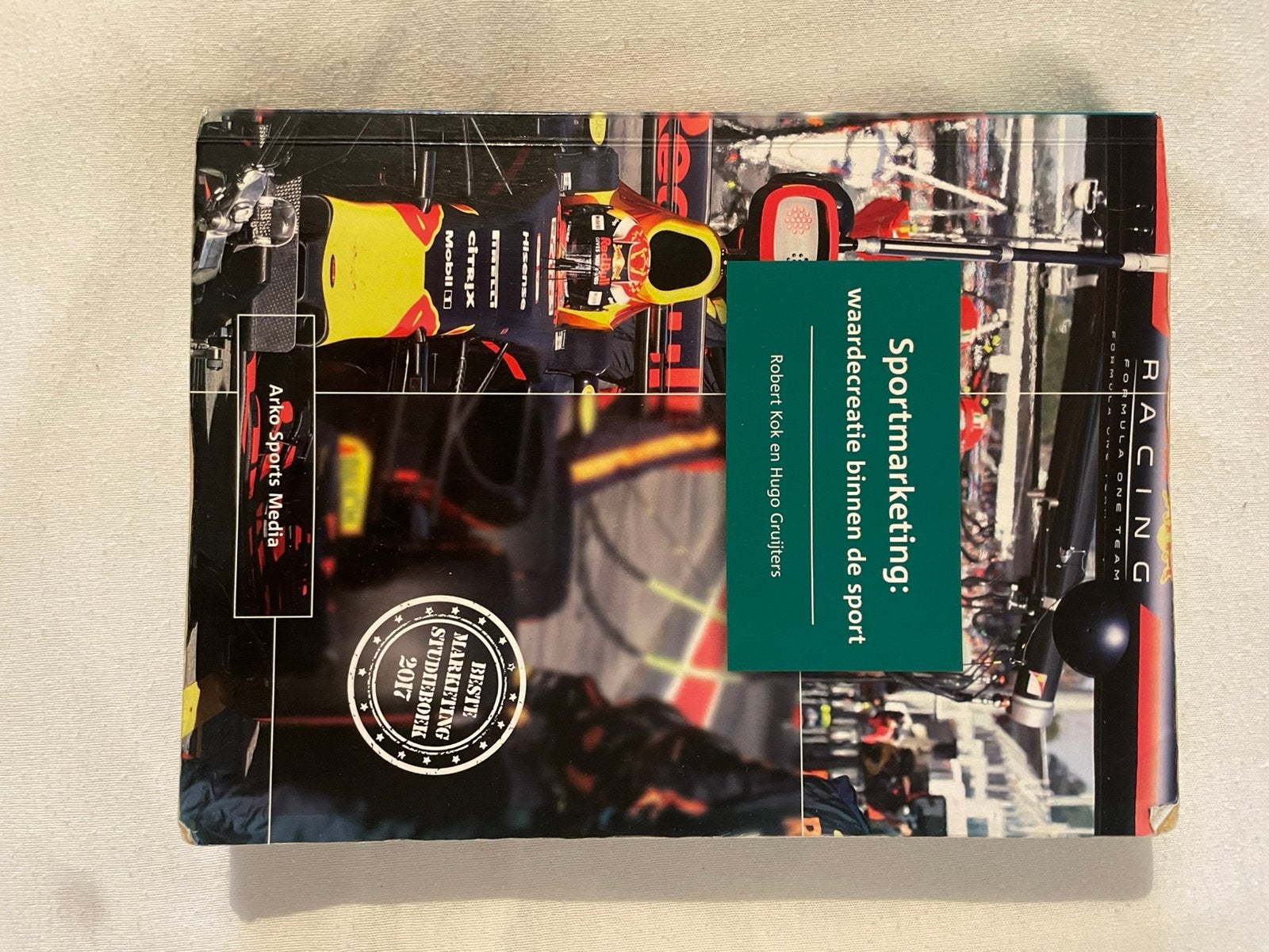Sportmarketing: waardecreatie binnen de sport, Boeken, Ophalen of Verzenden, Gelezen, Economie en Marketing