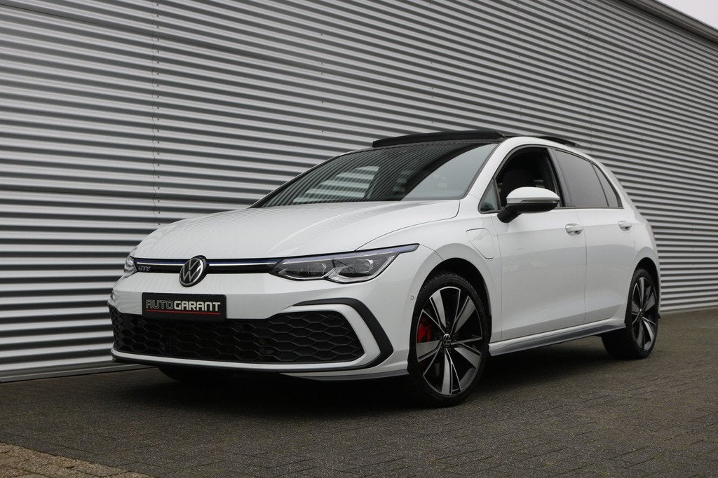 Volkswagen Golf 1.4 eHybrid GTE 245PK (Pano Carplay Sfeerver, 12 maanden, Gebruikt, 4 cilinders, Alcantara
