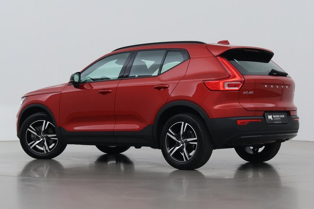 Volvo XC40 2.0 B3 Plus Dark | Harman/Kardon | Keyless | Came, Auto's, Volvo, 15 km/l, Gebruikt, Euro 6, 4 cilinders