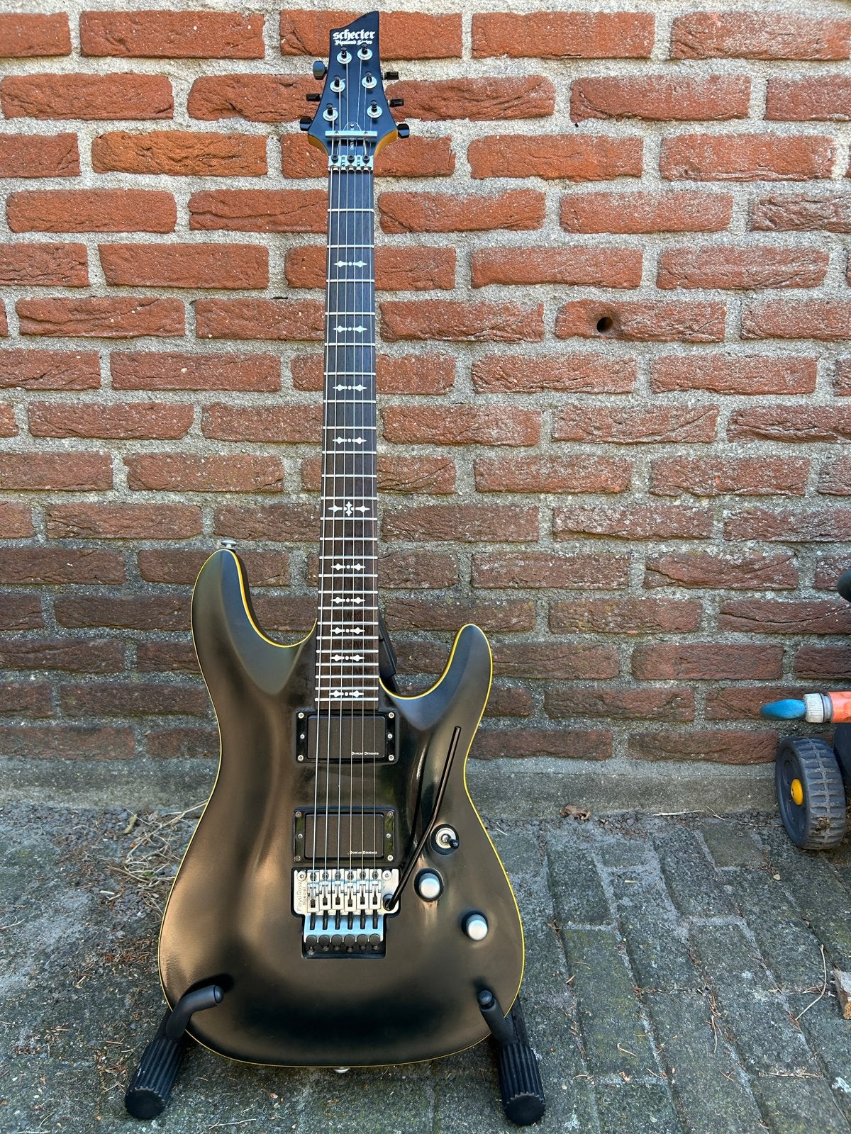 Schecter Diamond Series gitaar - Satijn Zwart met Floyd Rose, Ophalen of Verzenden, Gebruikt, Solid body, Overige merken