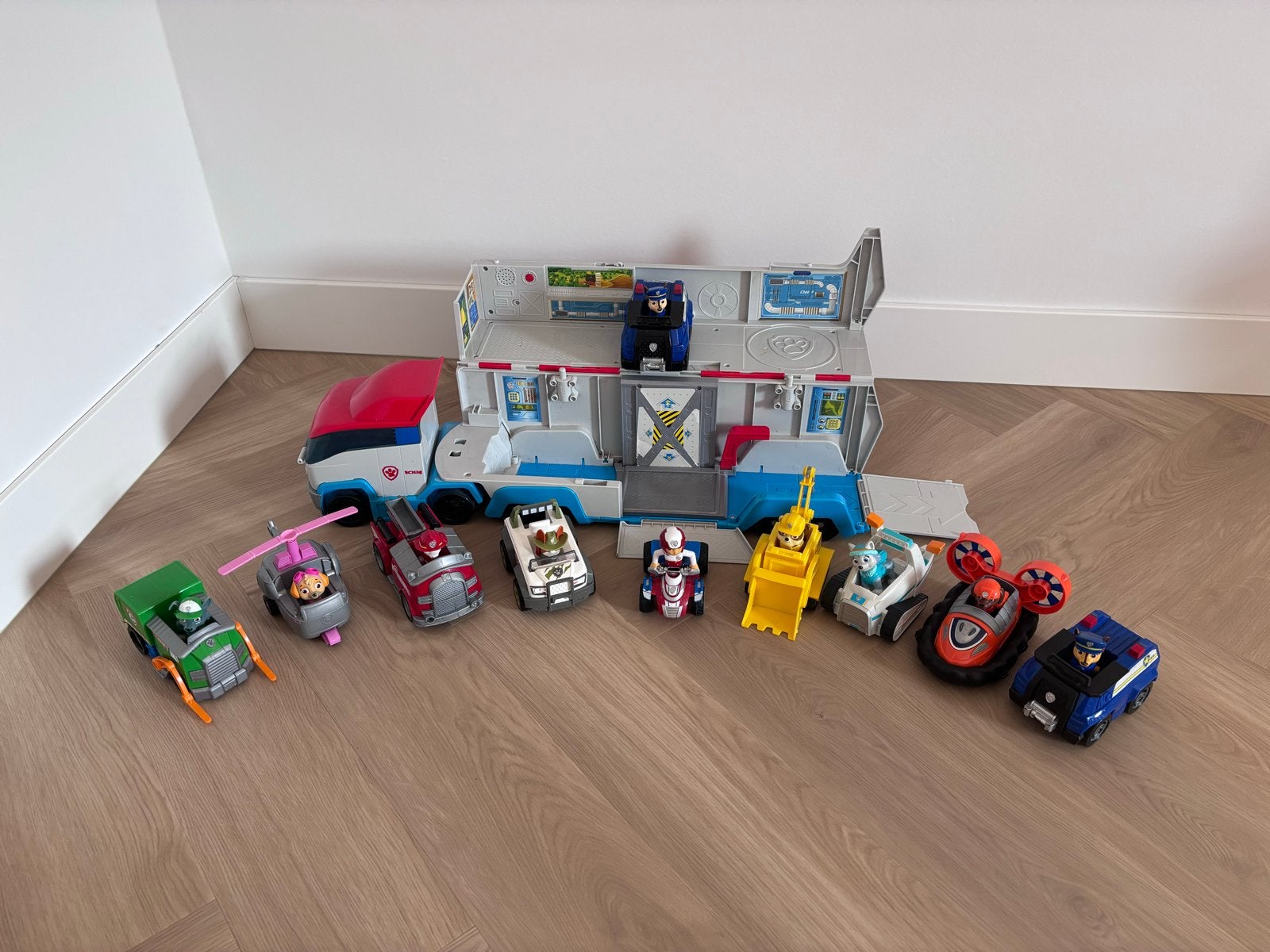 Paw Patrol Patroller en voertuigen speelset, Ophalen, Gebruikt