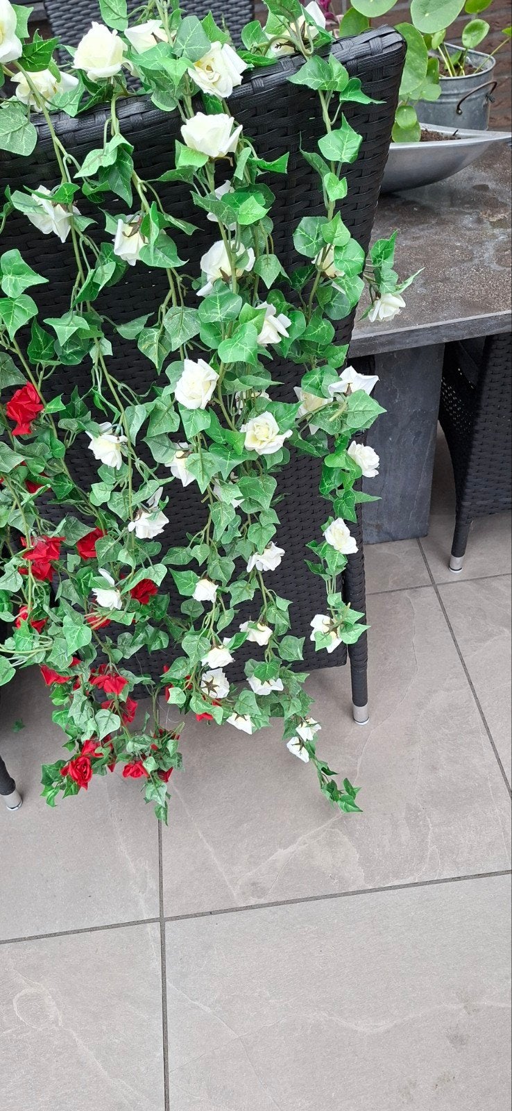 8 Kunst Rozenslinger Rood en Wit - 1.5 meter lang, Ophalen of Verzenden, Nieuw