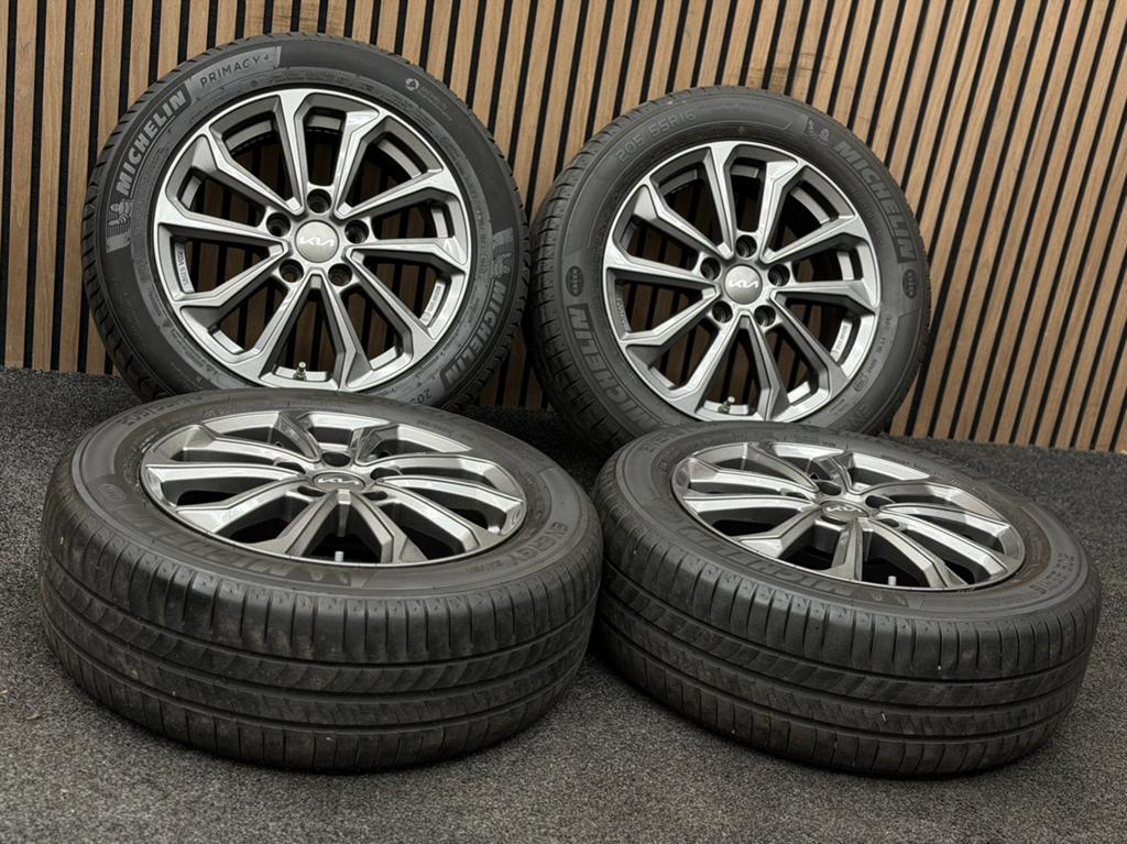 16 inch Dezent KS - Kia Ceed Cerato 5x114.3 ET50 Michelin, Ophalen, 16 inch, ., Banden en Velgen