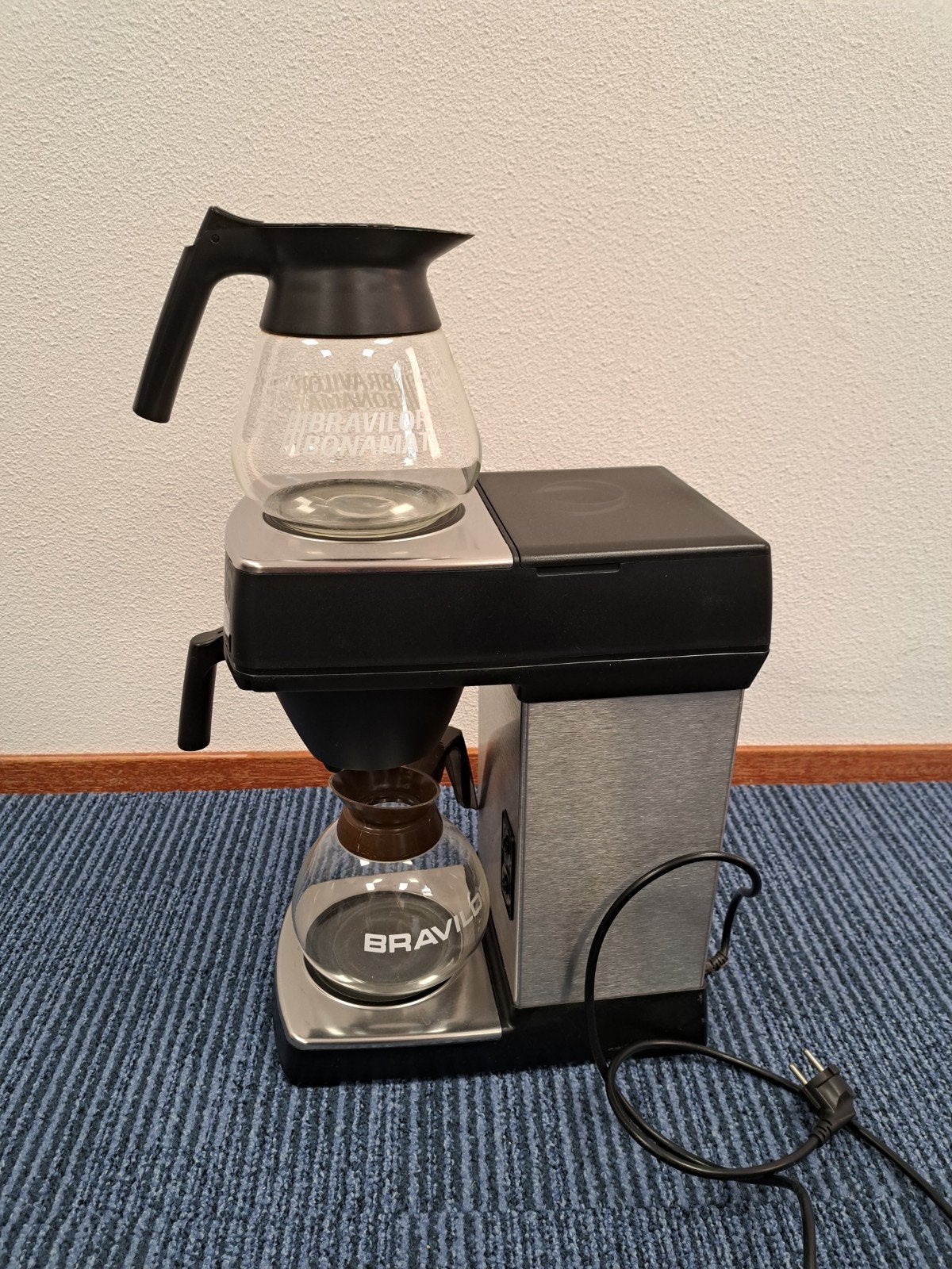Bravilor Bonamat Novo Koffiezetapparaat, Witgoed en Apparatuur, Koffiezetapparaten, Ophalen of Verzenden