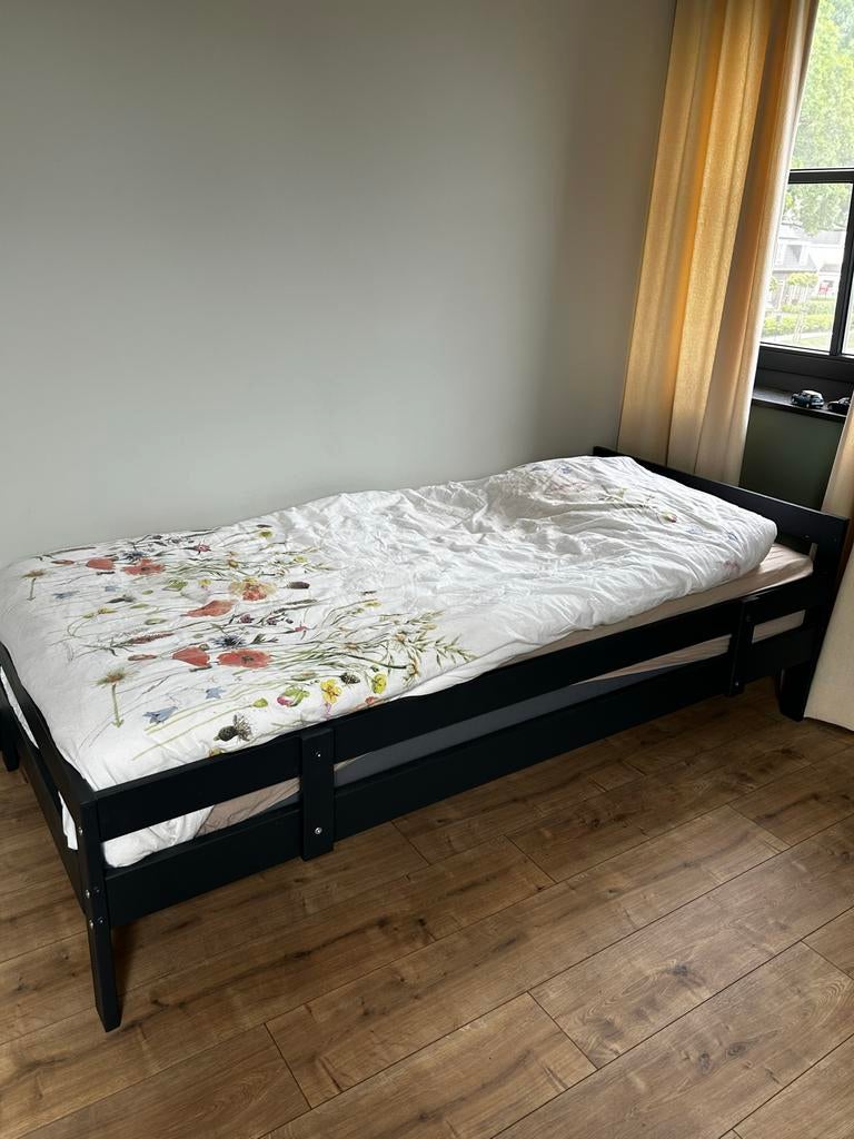 Éenpersoonsbed met Simba matras in antiek blauw, Ophalen, 90 cm, Eenpersoons, Blauw