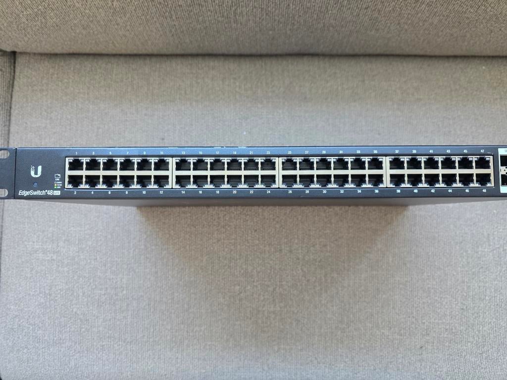Ubiquiti Edgeswitch 48 Lite, Ophalen of Verzenden, Gebruikt